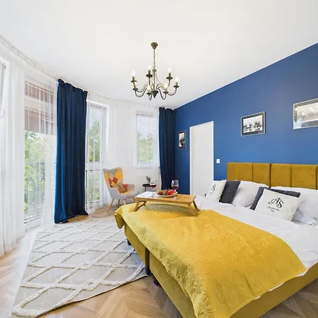 Apartamentysnu, Jagiellonski Penthouse Radom