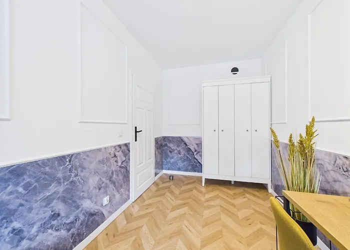 Daire Apartamentysnu, Jagiellonski Penthouse Radom