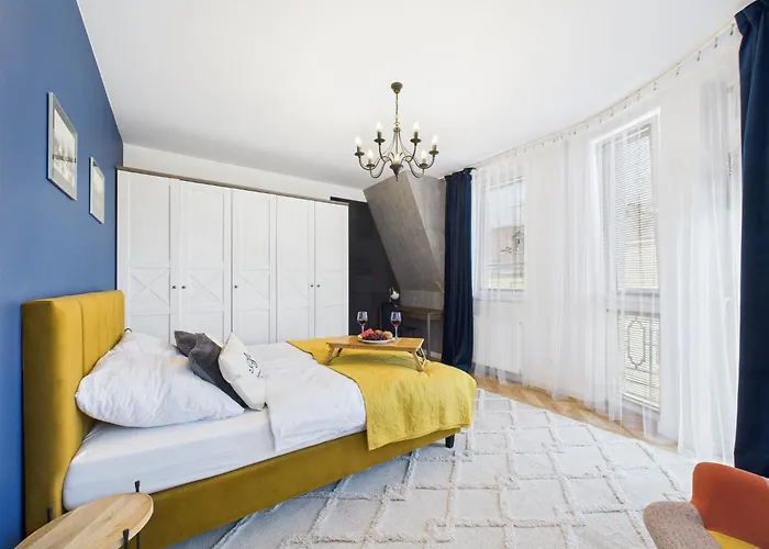 Daire Apartamentysnu, Jagiellonski Penthouse *